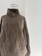 画像3: ケーブル地柄 ハイネック ニット (3)
