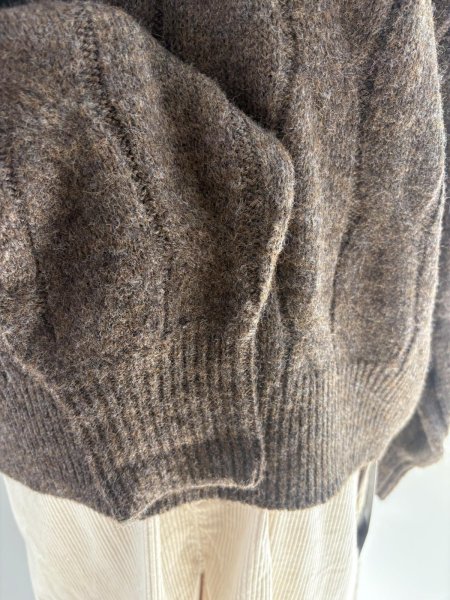 画像6: ケーブル地柄 ハイネック ニット (6)
