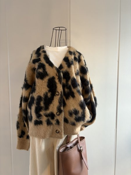 画像1: レオパード　シャギー　Vネック　カーディガン (1)