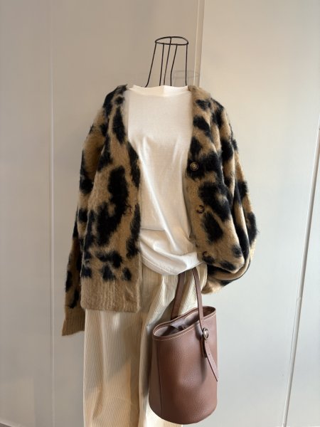画像2: レオパード　シャギー　Vネック　カーディガン (2)